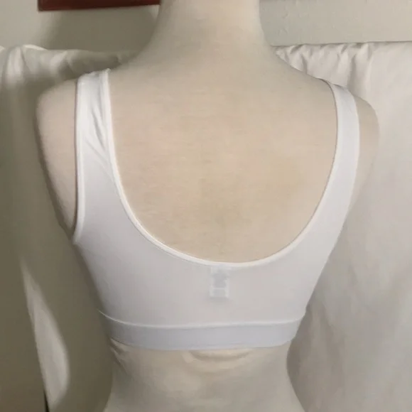 Carole Martin Pullover Wire Free Bra Size 36 - Picture 2 of 10